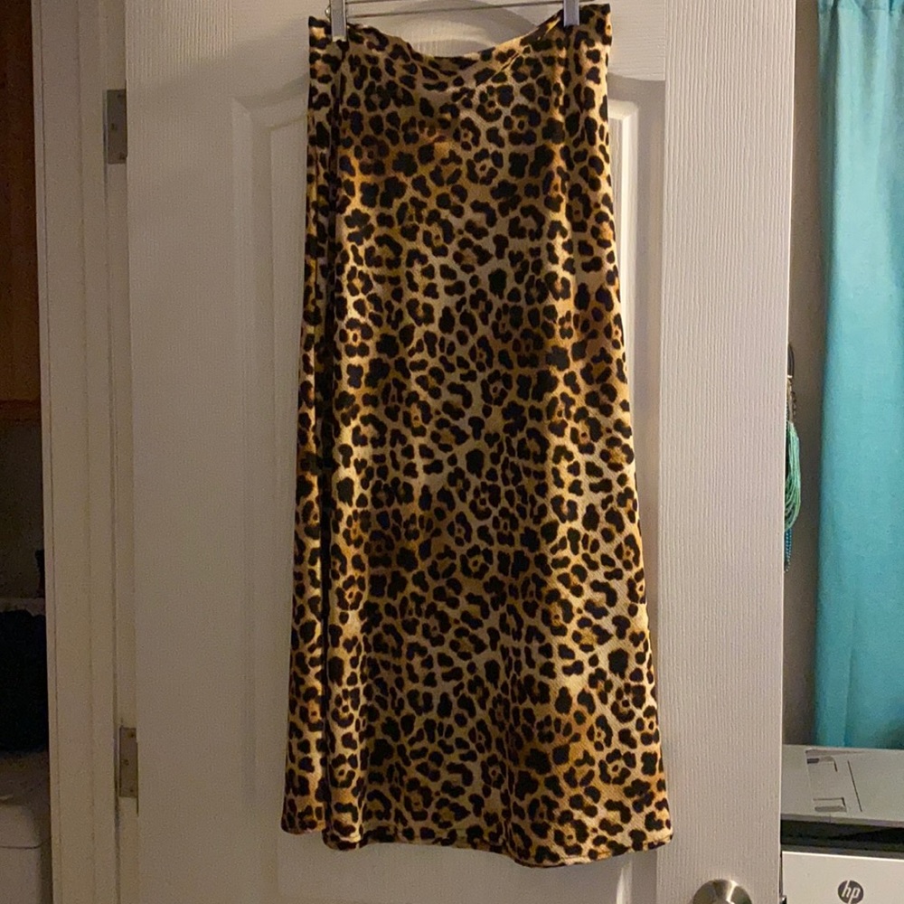 Cheetah pencil skirt